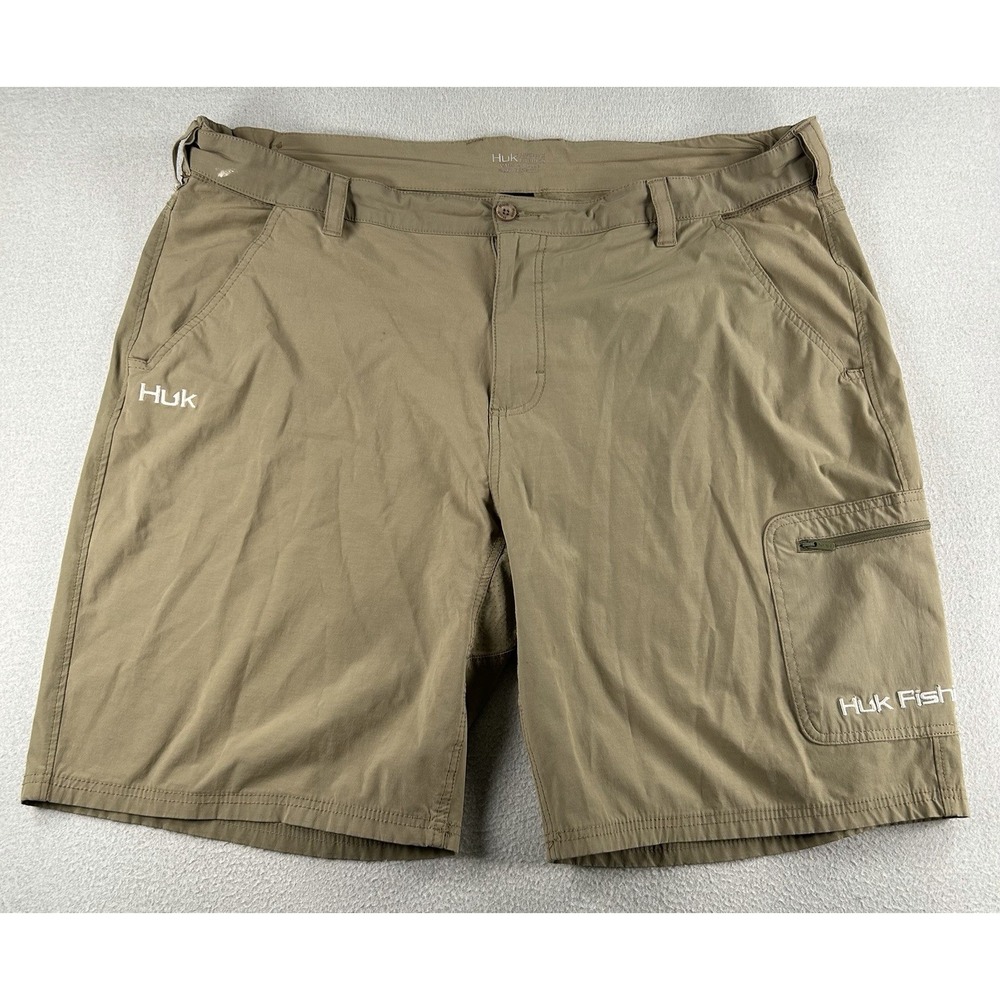 Huk Performance Mens Fishing Shorts Size XXXL 3XL Beige Khaki Color 10" Inseam